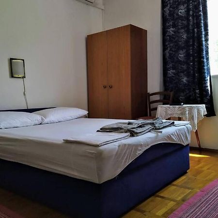 Ferienwohnung Davor Tučepi Exterior foto